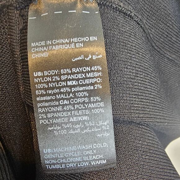 White House Black Market Top Peplum Top Sleeveless Blouse Women L Black Knit Top - Picture 7 of 7